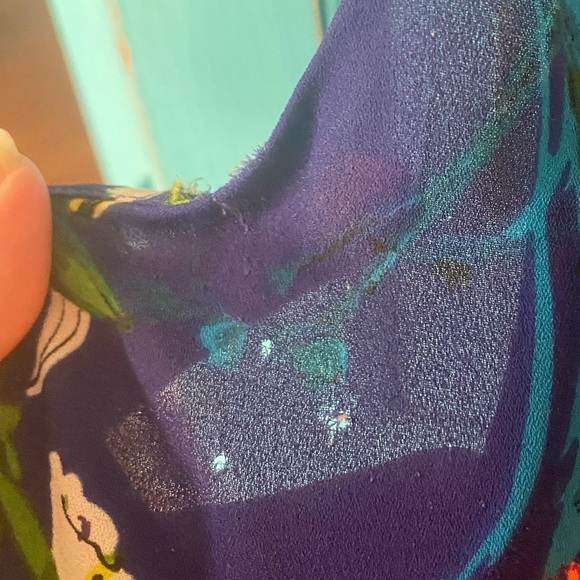 Floral Breezy Top - Blue Floral - Sleeveless- Sheer - Summer - Spring - Cottage - Picture 4 of 7